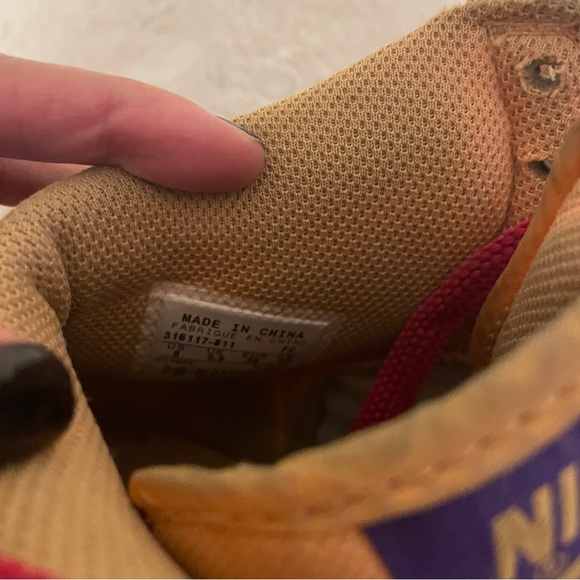 2009 Womens Nike Court Force Light Melon/Varsity Purple High Shoes! Size 8 - Picture 6 of 6